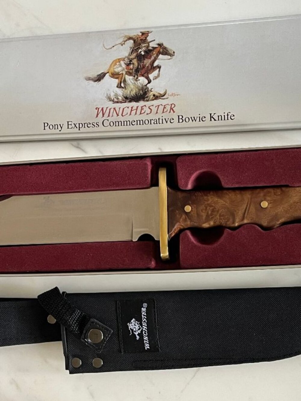Rare New Vintage Winchester Pony Express Commemorative Bowie Knife with Sheath